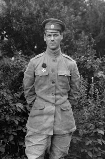 Великий Князь Михаил Александрович на фронте 3 марта 1915 г стал кавалером - фото 18