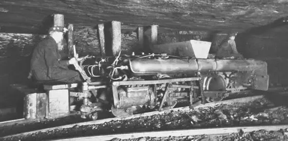 Пневматический локомотив угольной компании Hudson 1930е гг Фото с сайта - фото 62