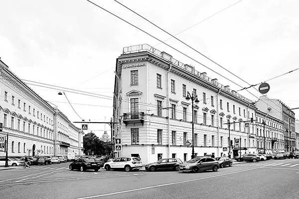 Вознесенский проспект 8 Мы вышли Нас провожали испуганная хозяйка и человек - фото 5