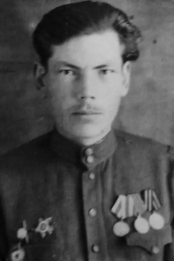 Мой дед Алексей Моя бабушка Анна служила с января 1942 года перед этим - фото 2