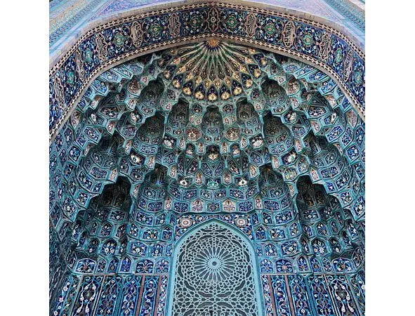 Изразцовое украшения портала мечети Положение резко изменилось в пореформенное - фото 2