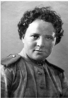 Я Котлярова Антонина Александровна 1923 года рождения москвичка Война - фото 1
