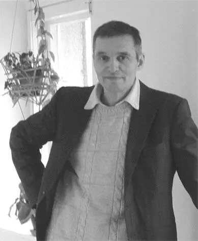 Арутюнов Герман Рафаэлевич р 1950 литератор лауреат областного конкурса - фото 1