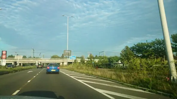По дороге из аэропорта Схипхол в Роттердам В зале прибытия огляделся по - фото 7