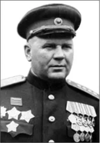 Начальник штаба Брянского фронта ГФ Захаров послевоенная фотография В - фото 7