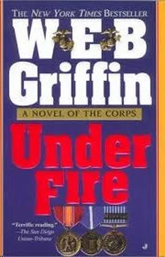 Griffin W.E.B. The Corps 09 - Under Fire обложка книги