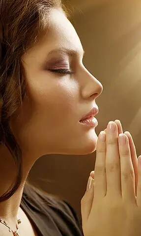 Молитва силу дает Чистая молитва доходит у подножия Христа она расцветает - фото 1