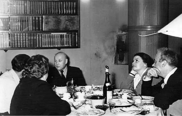 Алкоголь в частном пространстве 1950е годы Личный архив Н Б Лебиной С - фото 3