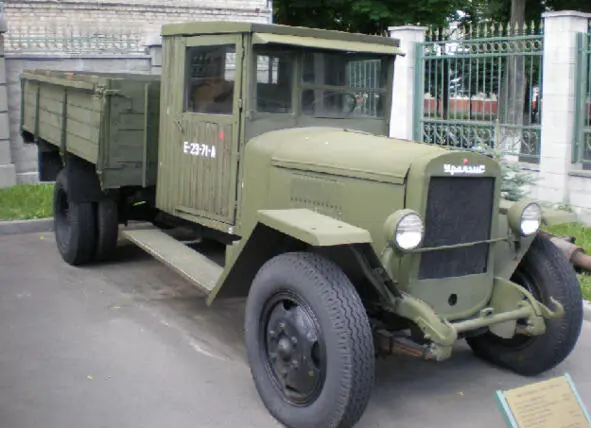 ЗИС5 легендарный отечественный грузовой автомобиль Иван Лихачев Рождение - фото 7