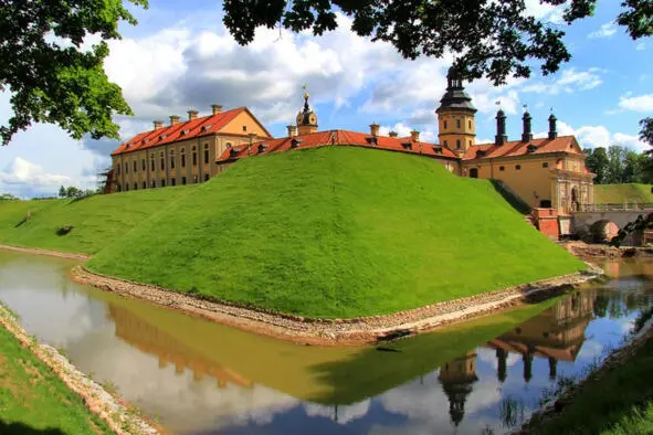 Фото из источника в списке литературы 9 Согласно сказаниям король Польши - фото 9