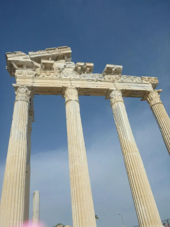 Храм Аполлона Храм Аполлона в Сиде Незаметно для себя подхожу к античному - фото 3