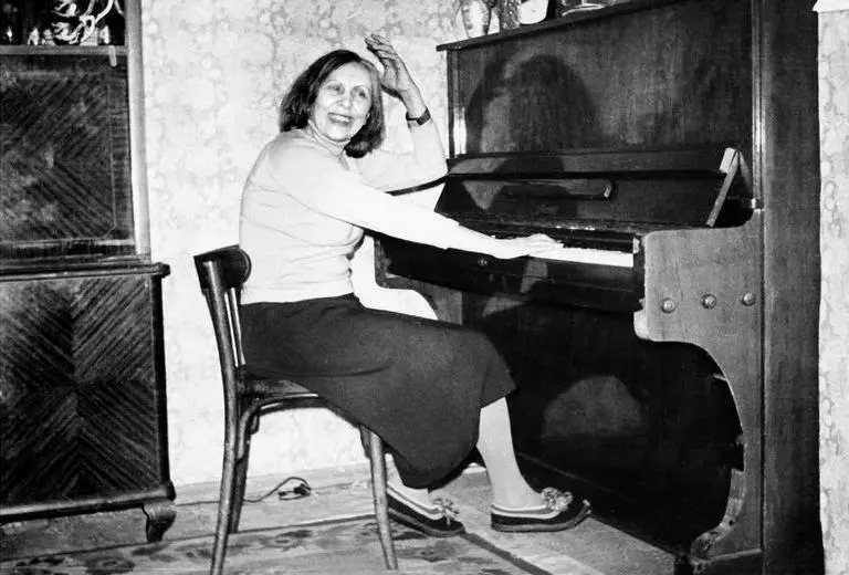 Александра Николаевна Стрельникова Фото из личного архива МН Щетинина Она - фото 10