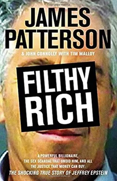 James Patterson Filthy Rich обложка книги