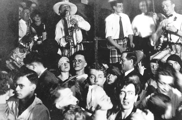 В джазовом кабачке Берлин 1930 Поэт ужаснулся и сделал вывод в Берлине - фото 16