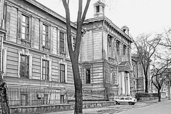 Анатомический институт Вид с Валиховского переулка Анатомический институт - фото 98