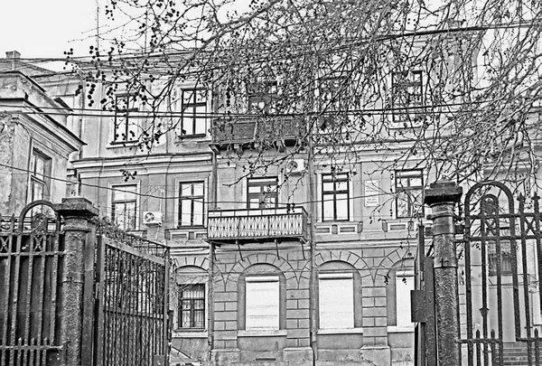 Дом где жили И М Сеченов и И И Мечников Мемориальная доска И И - фото 134