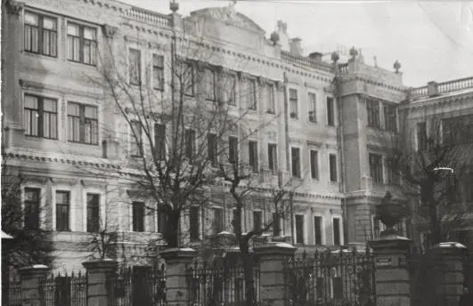 Здание киношколы в Малом Гнездниковском пер 7 Здание киношколы в - фото 4