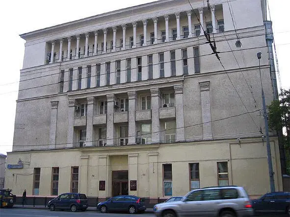 Союзмультфильм Однако начнем по порядку Впервые о этой церкви мы читаем в - фото 11