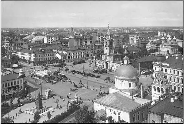 Вид с крыши дома Нирензее Фото 19261927 гг Ещё ходили разговоры будто бы в - фото 4