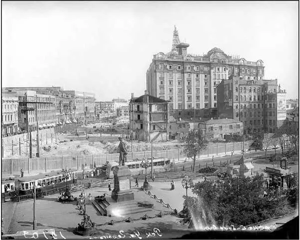 Страстная площадь и реконструкция улицы Горького Фото из фонда ЦИГИ 19371938 - фото 19