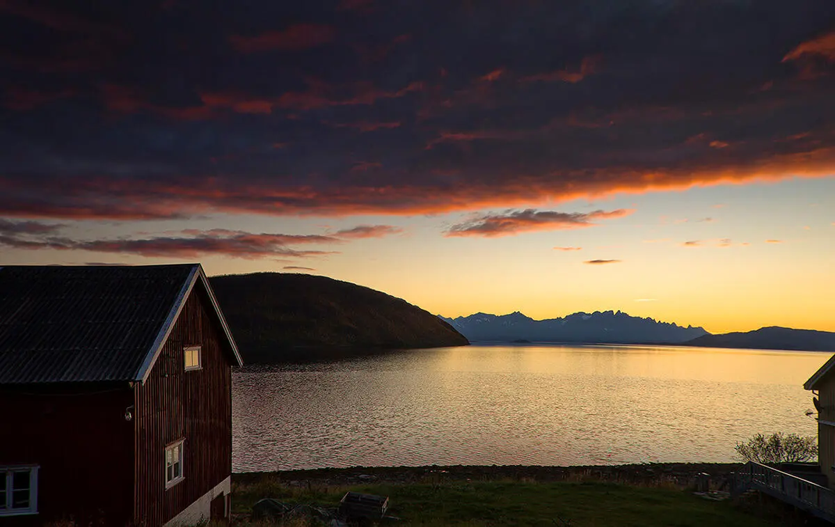 Фото 1 Норвежский закат Камера Nikon D3s Зум AFS Nikkor 247028 D G - фото 2