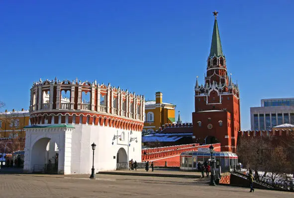Кутафья башня Памятник Александру I Открыт 20 ноября 2014 года Автор - фото 11