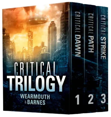 Darren Wearmouth The Critical Trilogy Box Set обложка книги