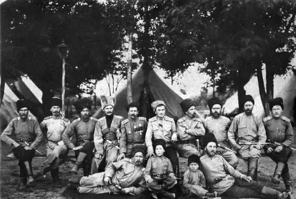 Кубанские казаки в мае 1916 года Я поехал дальше Однако мне всетаки надо - фото 8