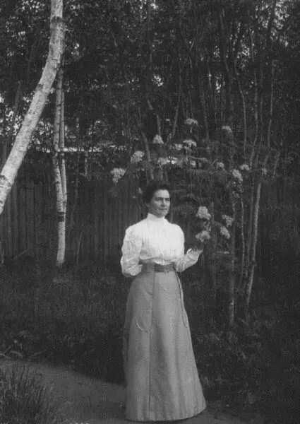 Ольга КнипперЧехова на даче лето 1911 г Благодаря министрурезиденту России - фото 6