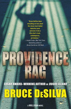 Bruce DeSilva Providence Rag обложка книги