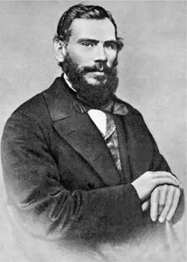 Лев Толстой холостяк Софья Берс супруга писателя 1860е годы В спорах с - фото 7