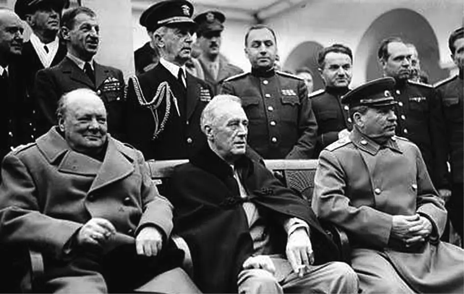 Черчилль президент США Франклин Рузвельт и глава правительства СССР Иосиф - фото 22