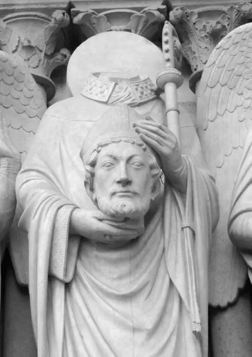 Святий Діонісій Saint Denis у багатьох церквах зображений із головою в руках - фото 6
