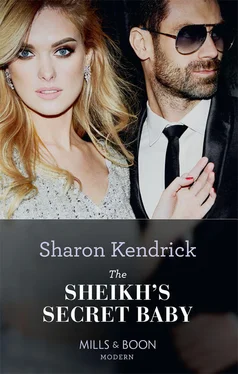 Sharon Kendrick The Sheikh's Secret Baby обложка книги