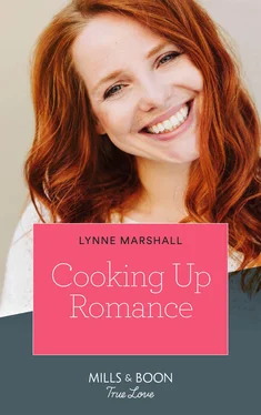 Lynne Marshall Cooking Up Romance обложка книги
