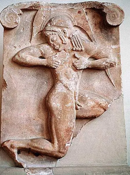Рельеф с изображением бегуна Около 550 до н э Архаика Мрамор Высота 102 - фото 45