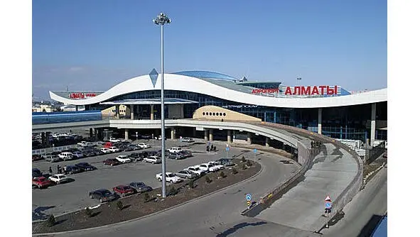 Новый аэропорт Алматы Новый аэропорт поразил его своим великолепием - фото 4