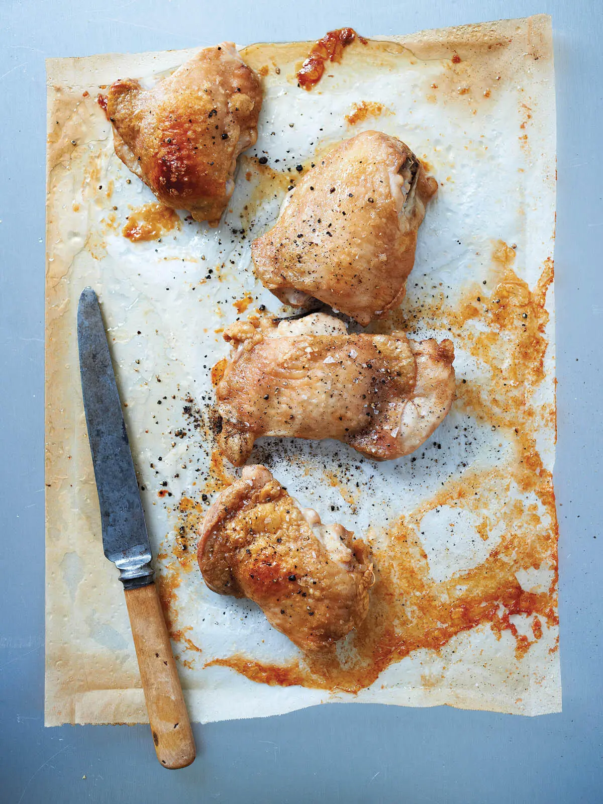 Piece of chicken Chicken is the great traveller the easygoing backpacker of - фото 10
