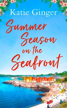 Katie Ginger Summer Season on the Seafront обложка книги