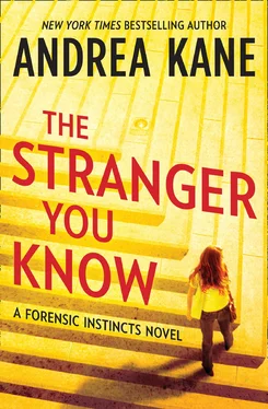 Andrea Kane The Stranger You Know обложка книги