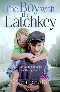 Cathy Sharp The Boy with the Latch Key обложка книги