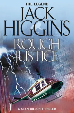 Jack Higgins Rough Justice обложка книги