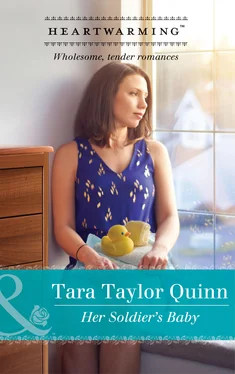 Tara Quinn Her Soldier's Baby обложка книги