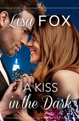 Lisa Fox - A Kiss in the Dark - HarperImpulse Contemporary Romance