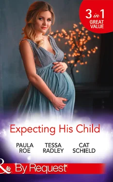Tessa Radley Expecting His Child: The Pregnancy Plot / Staking His Claim / A Tricky Proposition обложка книги