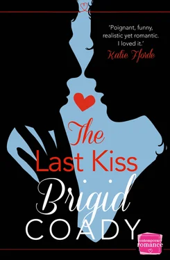Brigid Coady The Last Kiss: HarperImpulse Mobile Shorts обложка книги