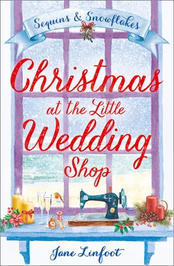 Jane Linfoot Christmas at the Little Wedding Shop обложка книги