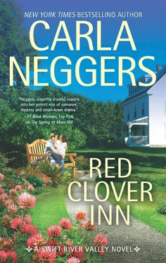 Carla Neggers Red Clover Inn обложка книги