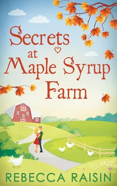 Rebecca Raisin Secrets At Maple Syrup Farm обложка книги