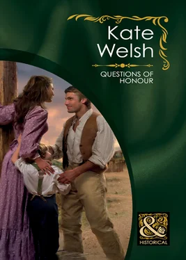 Kate Welsh Questions of Honour обложка книги